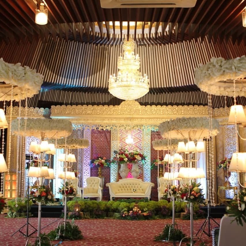 Caping Gunung TMII Dekat Anjungan JaTim